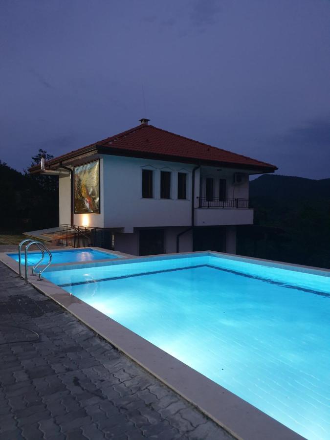 Бадевски Рай- Къща София Veliko Tarnovo Exterior foto