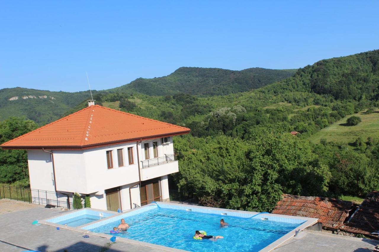 Бадевски Рай- Къща София Veliko Tarnovo Exterior foto