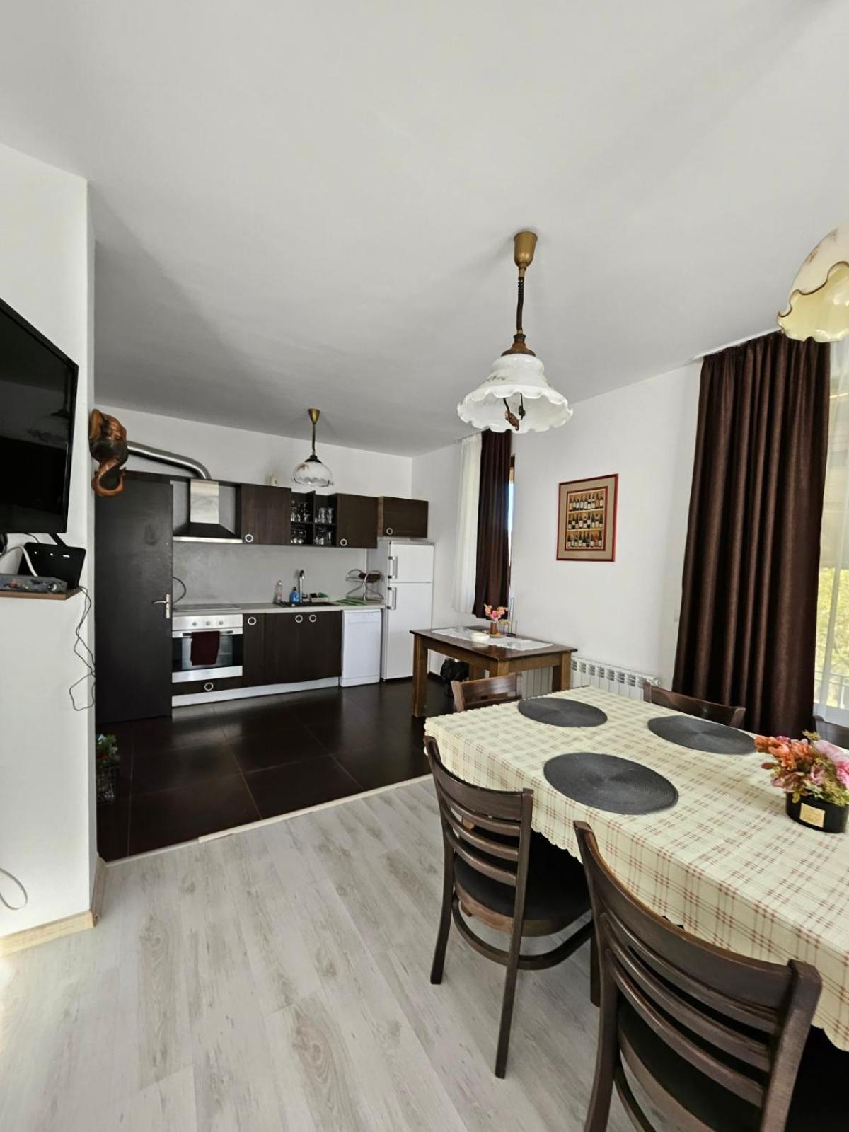 Бадевски Рай- Къща София Veliko Tarnovo Exterior foto